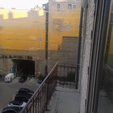 Apartment Sparrowl