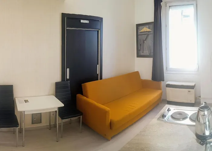 스파르아울 * 부다페스트